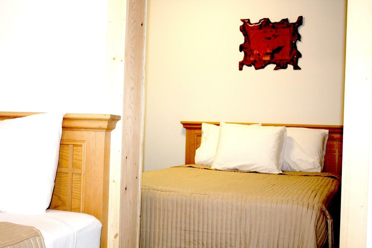 Trail'S End Motel Downtown Lewistown מראה חיצוני תמונה